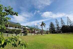 Poinciana Cottages
