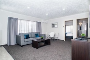 White Heron Motor Lodge