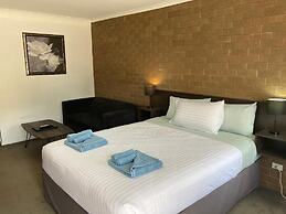 Camellia Motel