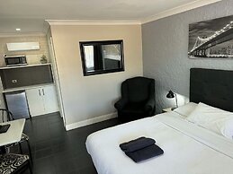 Country Leisure Motor Inn