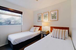 Sumner Bay Motel & Apartments