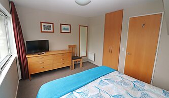 Sumner Bay Motel & Apartments