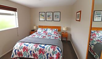 Sumner Bay Motel & Apartments