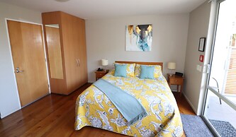 Sumner Bay Motel & Apartments