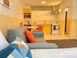 Mount Eden Motel