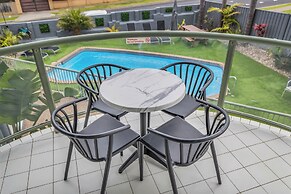 The Palms Apartments