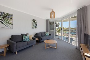 The Palms Apartments