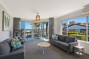 The Palms Apartments