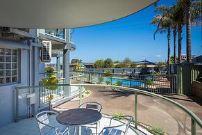 The Palms Apartments