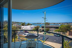 The Palms Apartments