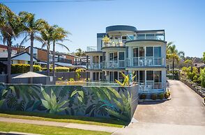 The Palms Apartments