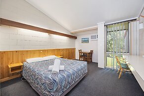 Coal Creek Motel