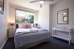 Adina Lodge Holiday Units