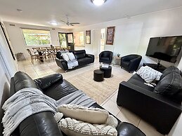 Adina Lodge Holiday Units