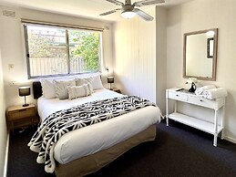 Adina Lodge Holiday Units