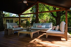 Adina Lodge Holiday Units