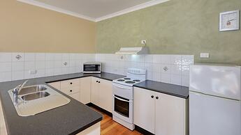 Bridges on Meninya Motel & Apartments