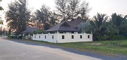 ThaiLife Wellness and Meditation Resort