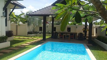 ThaiLife Wellness and Meditation Resort