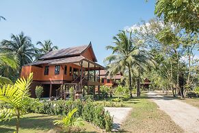 ThaiLife Wellness and Meditation Resort