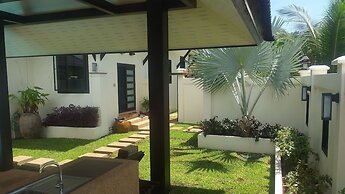 ThaiLife Wellness and Meditation Resort