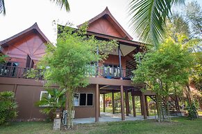 ThaiLife Wellness and Meditation Resort
