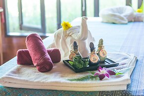 ThaiLife Wellness and Meditation Resort