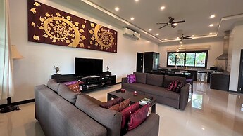 ThaiLife Wellness and Meditation Resort