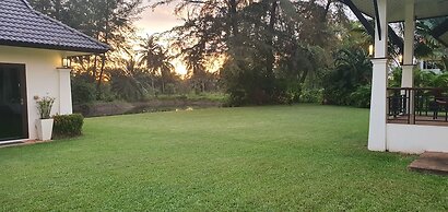 ThaiLife Wellness and Meditation Resort