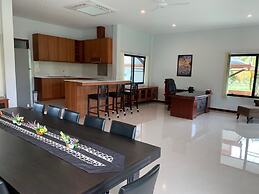 ThaiLife Wellness and Meditation Resort