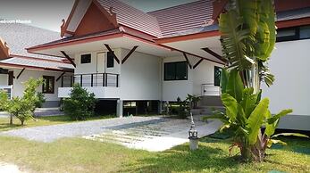 ThaiLife Wellness and Meditation Resort