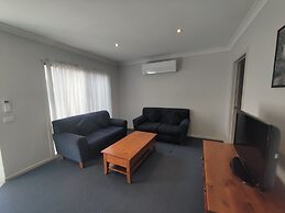 Belvoir Village Motel & Apartments Wodonga