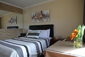 Grand Manor Motor Inn - Queanbeyan