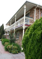 Grand Manor Motor Inn - Queanbeyan