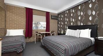 Grand Manor Motor Inn - Queanbeyan