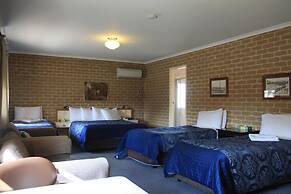 Grand Manor Motor Inn - Queanbeyan