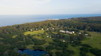 Mystery Bay Cottages