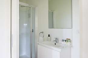 Mystery Bay Cottages