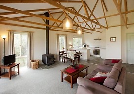 Mystery Bay Cottages