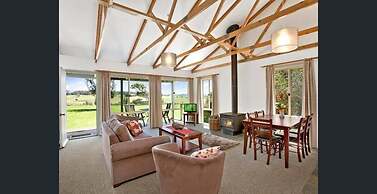 Mystery Bay Cottages