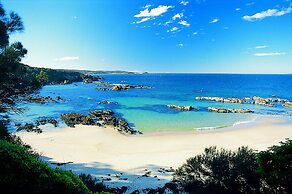 Mystery Bay Cottages