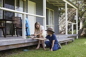 Mystery Bay Cottages