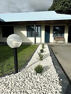 Bassingers Motor Lodge