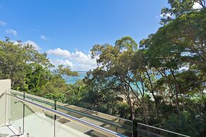 Little Cove Court