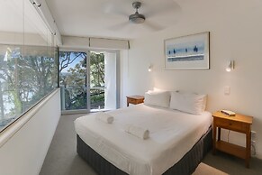 Little Cove Court