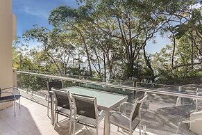 Little Cove Court