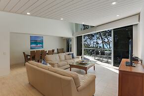 Little Cove Court