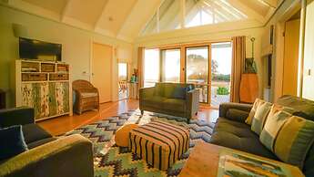 Bear Gully Coastal Cottages