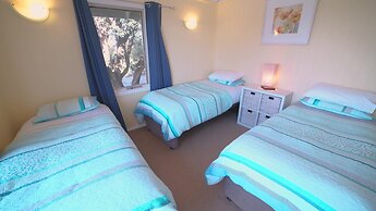 Bear Gully Coastal Cottages