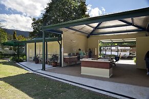 The Park Mount Beauty